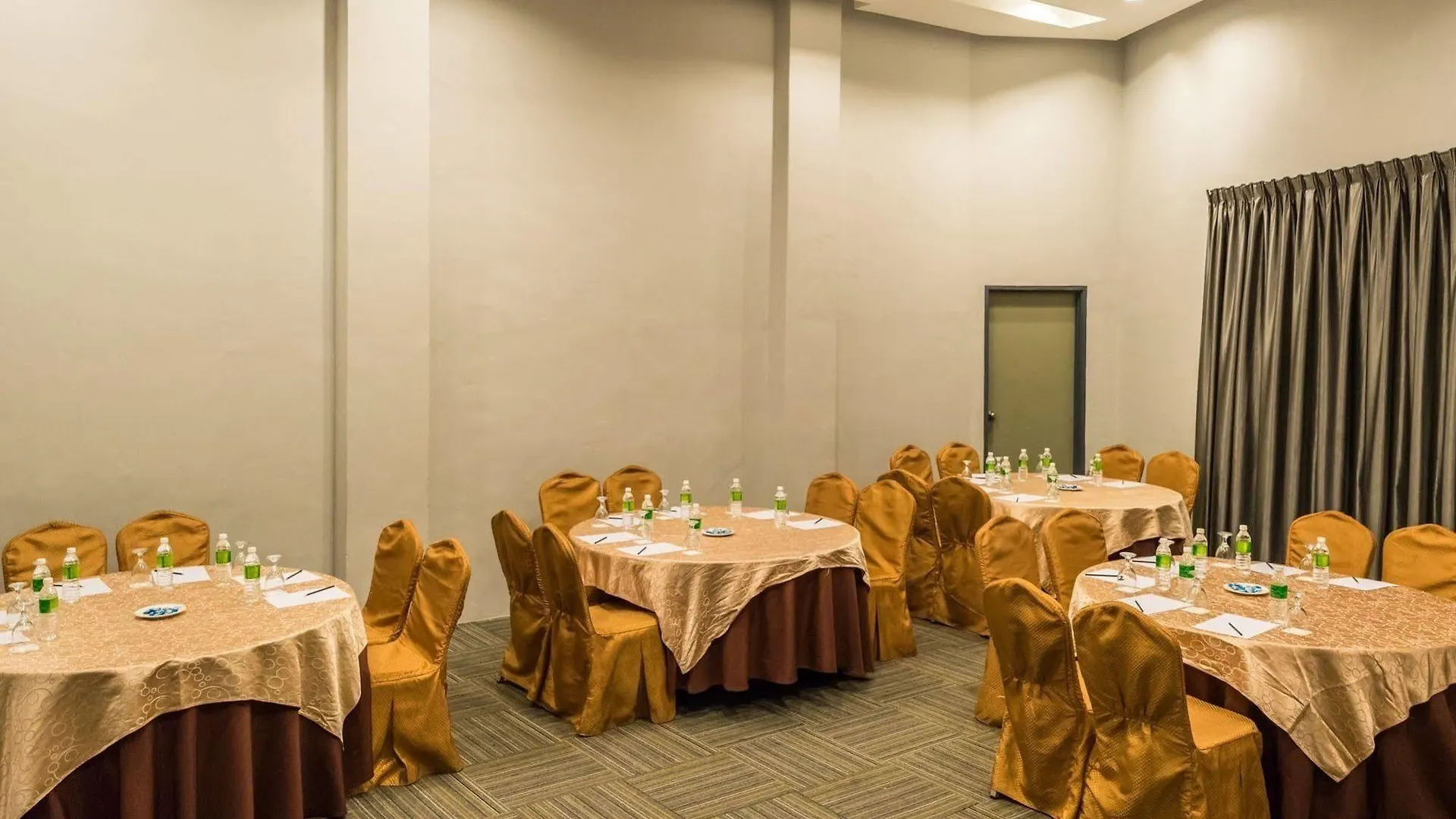 ***  Mh Sentral Hotel Sg Siput Ipoh Malaysia